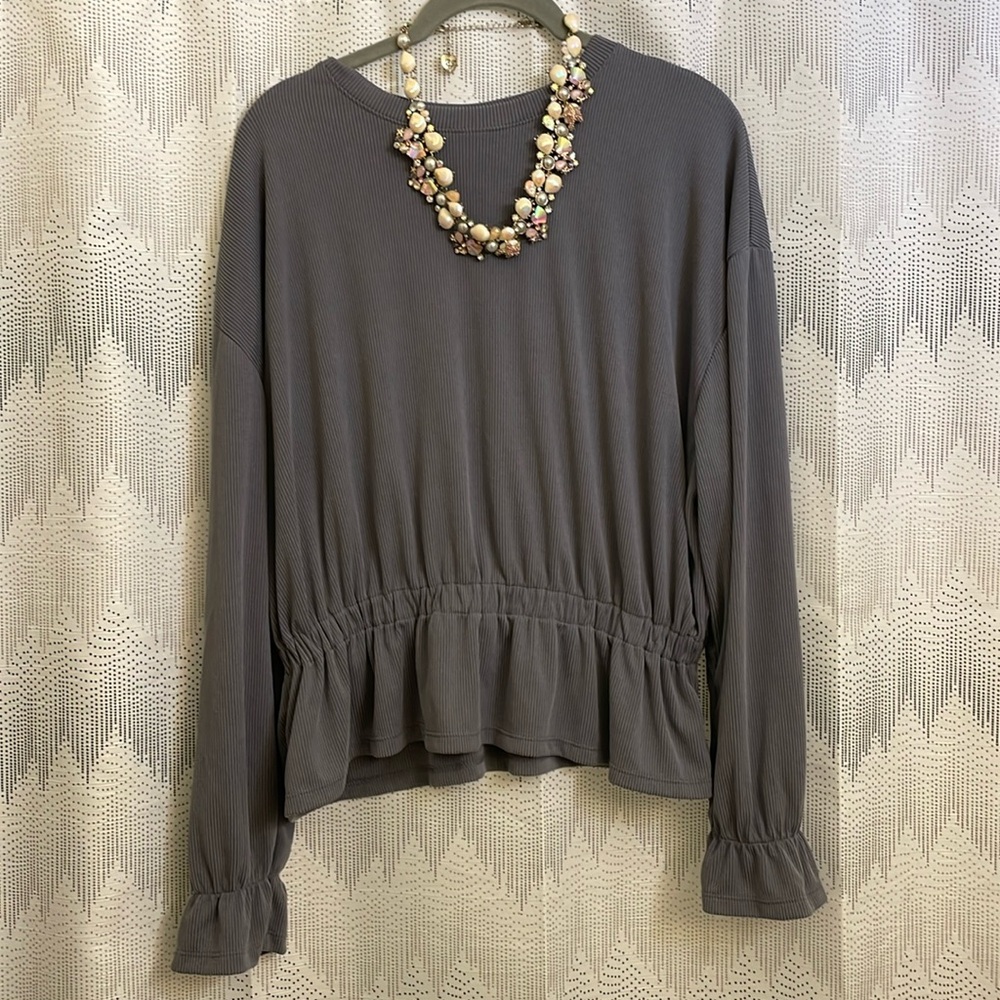 Flown gray long sleeve